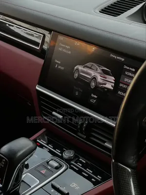 Porsche Cayenne Base AWD 2020 Matt Black