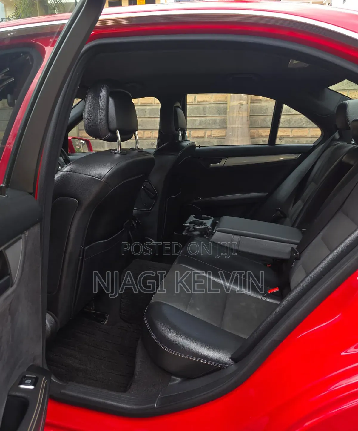 Mercedes-Benz C180 2014 Red
