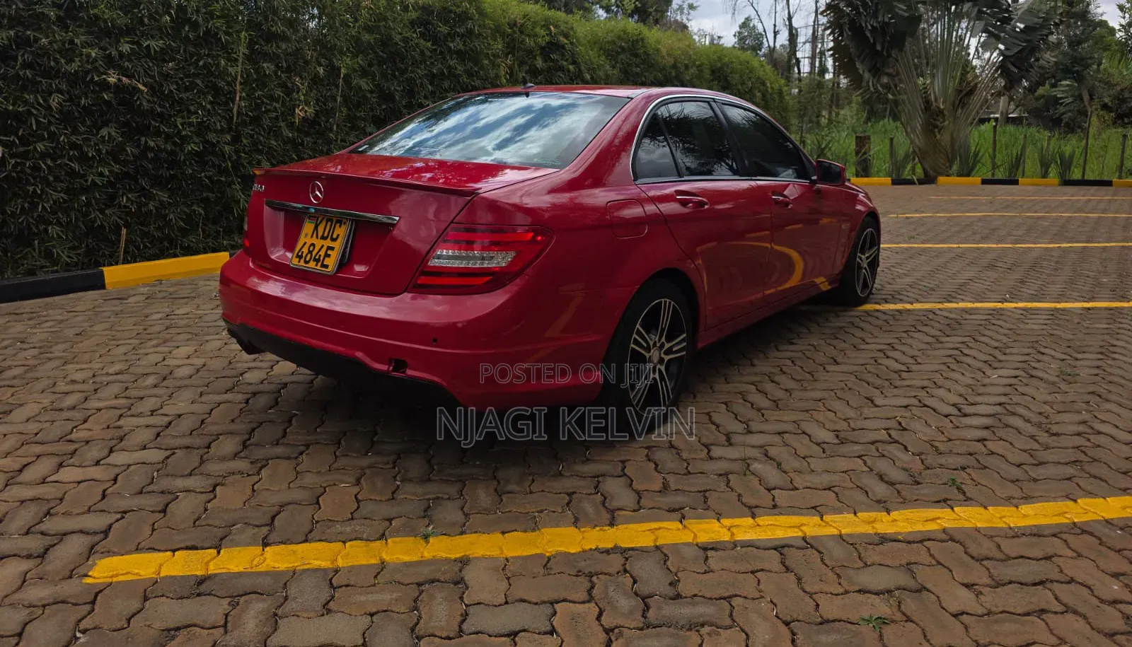 Mercedes-Benz C180 2014 Red