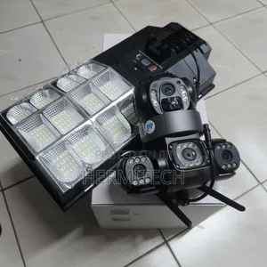 Wide-Area 300W 4G Triple-Lens Security Camera