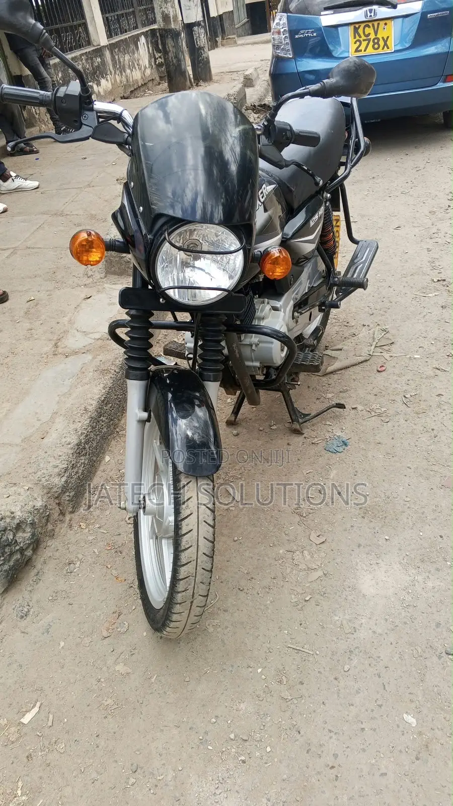 Bajaj Boxer 2025 Black
