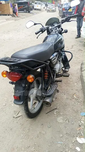 Bajaj Boxer 2025 Black