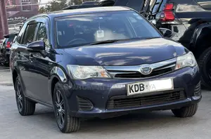 Toyota Corolla Fielder 1.5 Hybrid FWD 2014 Purple