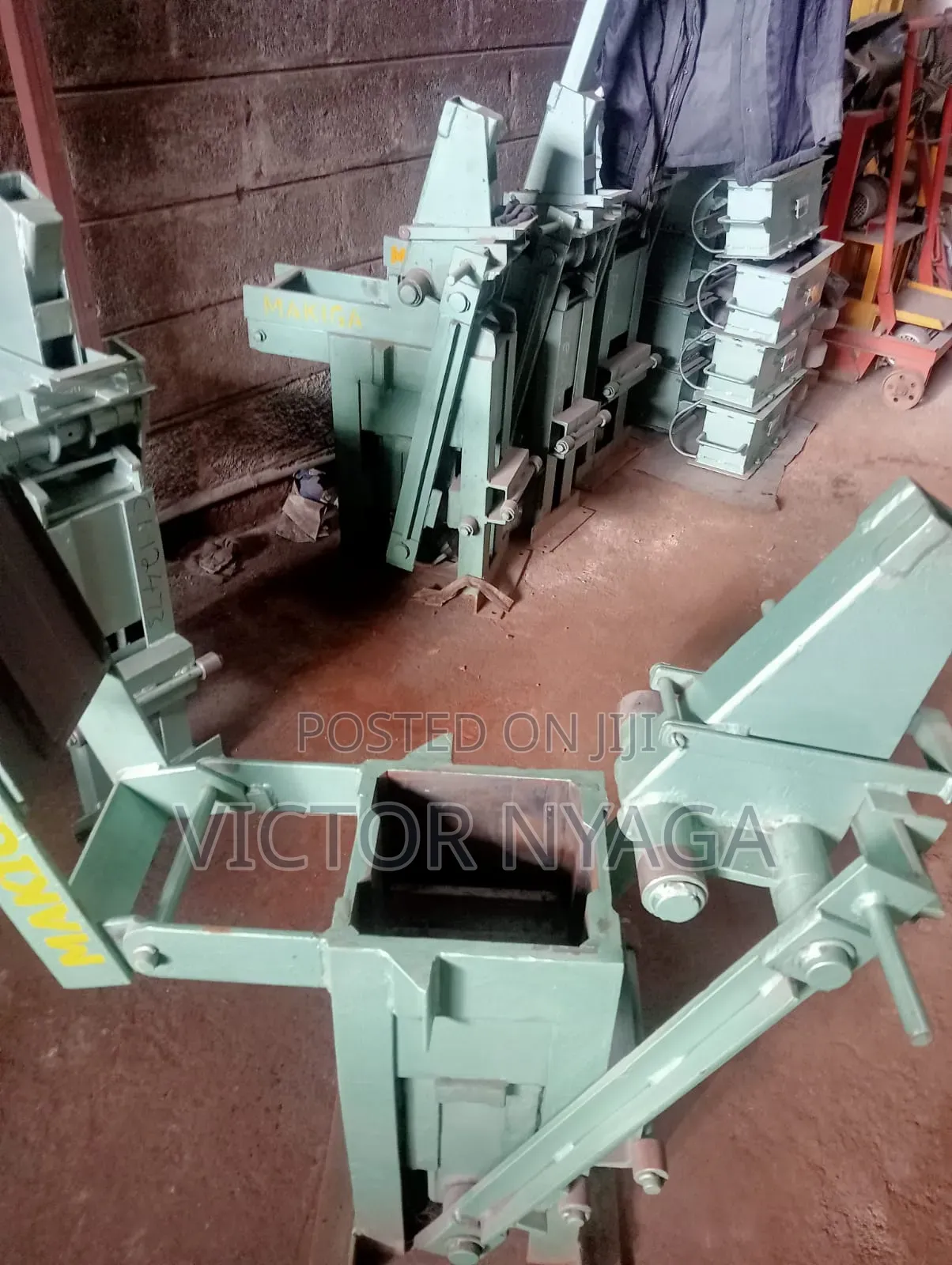 Makiga Wide Interlocking Block Making Machine