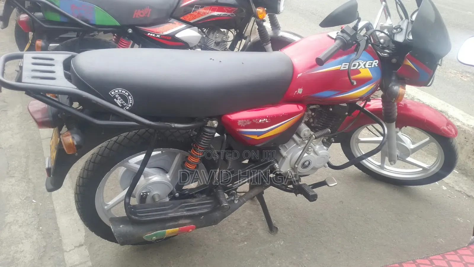 Bajaj Boxer 125 2025 Red