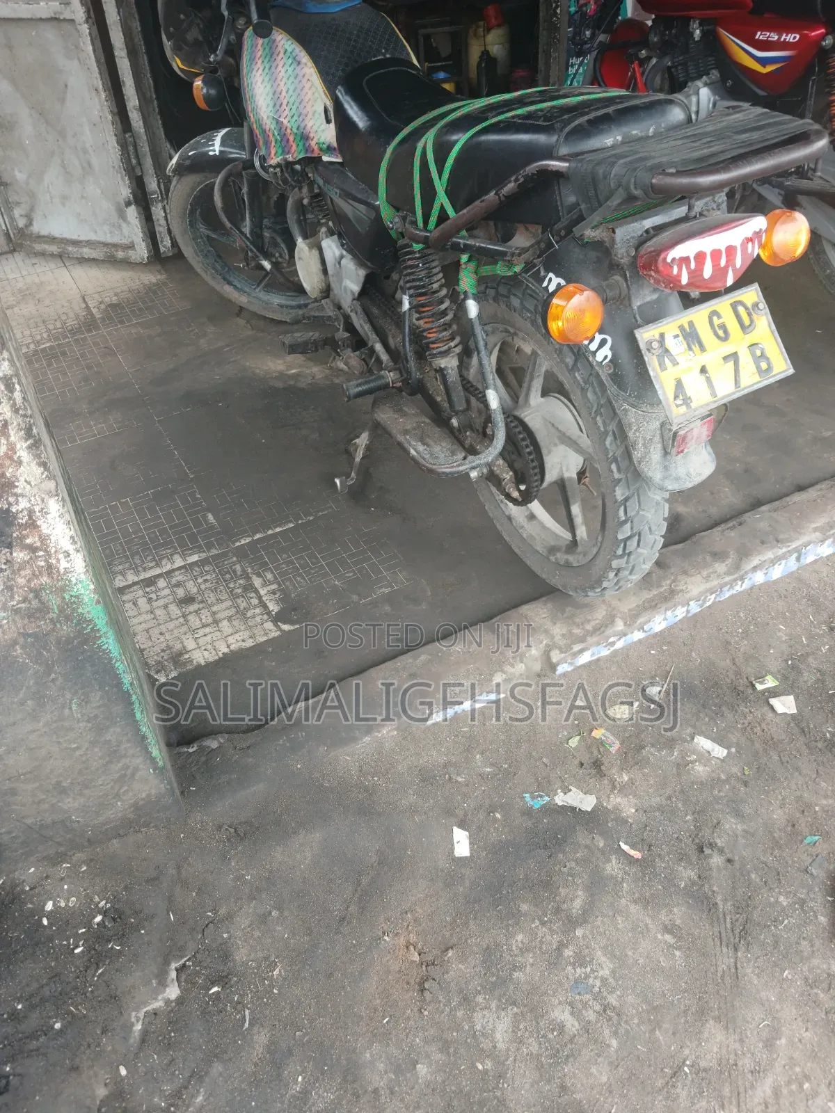Bajaj Boxer 150 UG 2022 Red