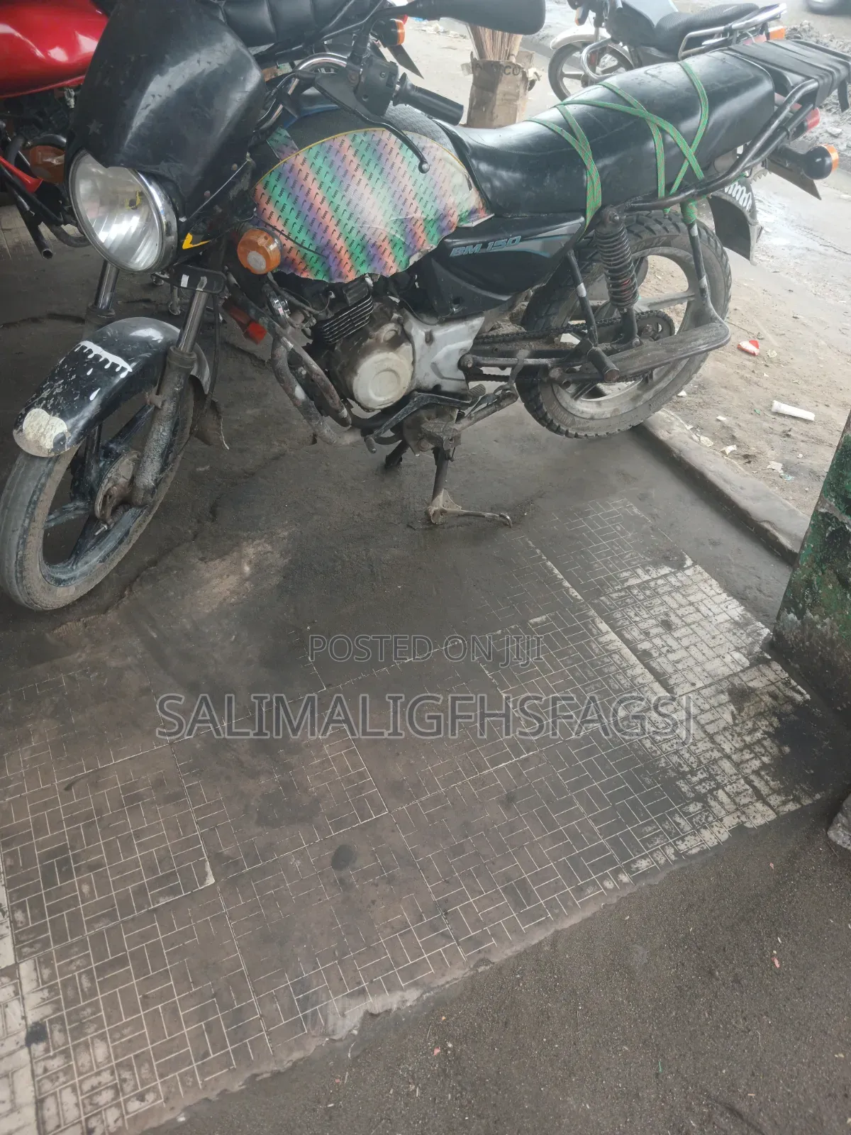 Bajaj Boxer 150 UG 2022 Red