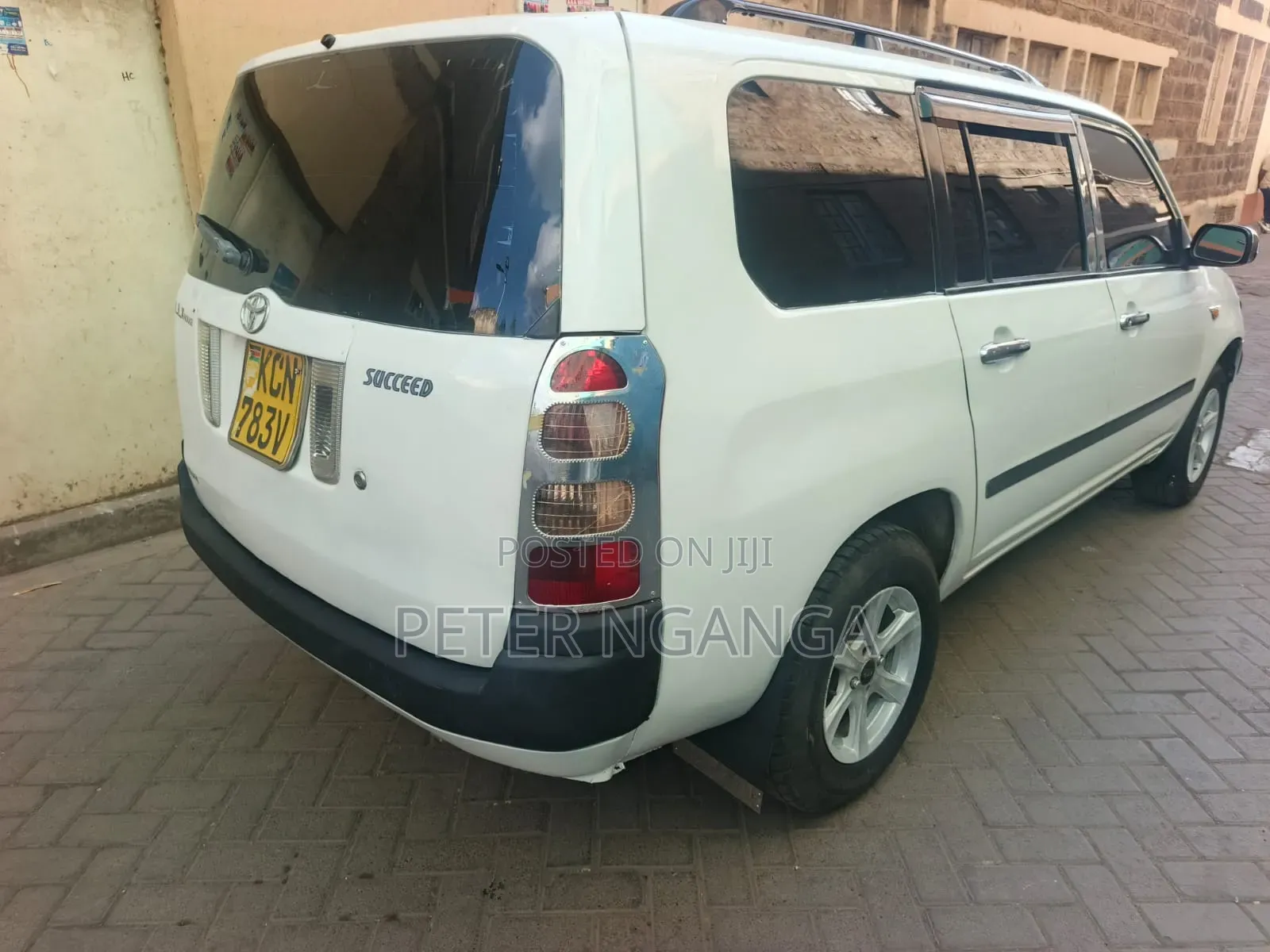 Toyota Succeed 2011 White