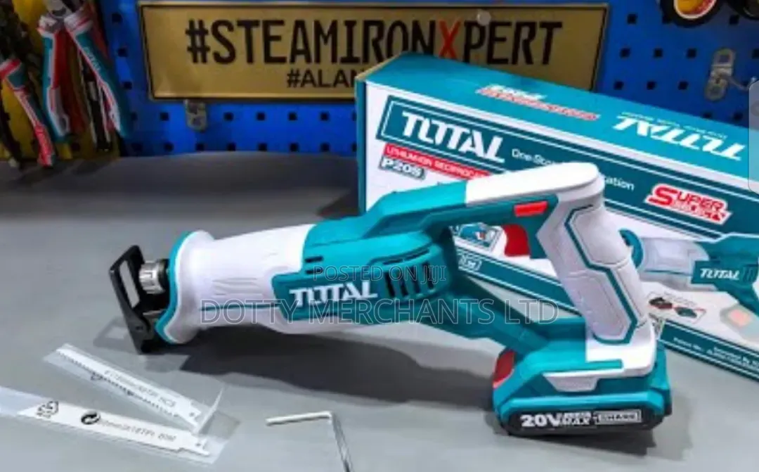 Cordless Reciprocating Saw