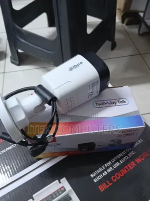 Dual Light Dahua CCTV Bullet Camera for Entrance Monitoring