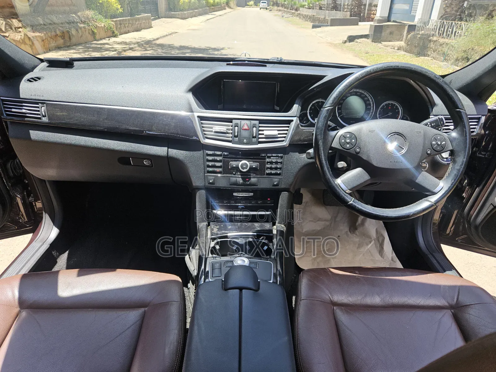 Mercedes-Benz E300 2010 Brown