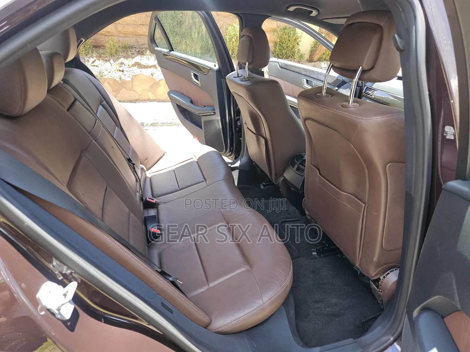 Mercedes-Benz E300 2010 Brown