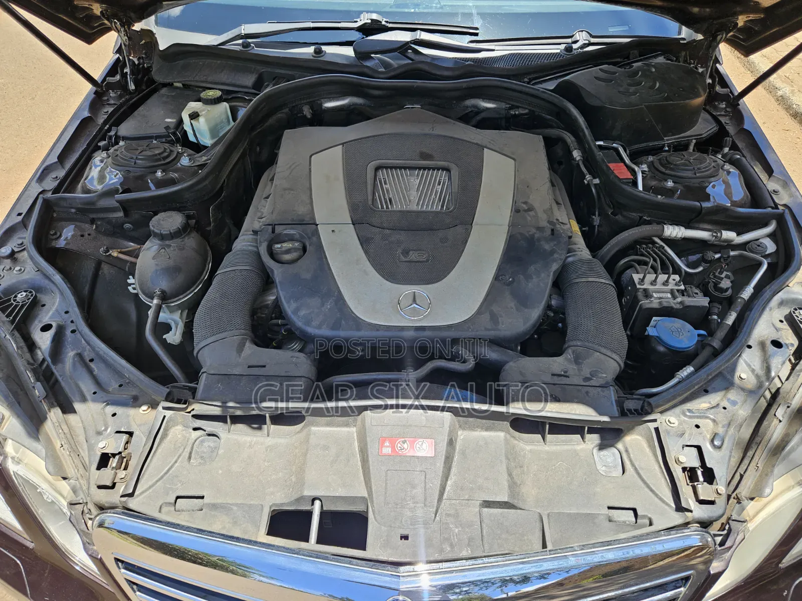 Mercedes-Benz E300 2010 Brown