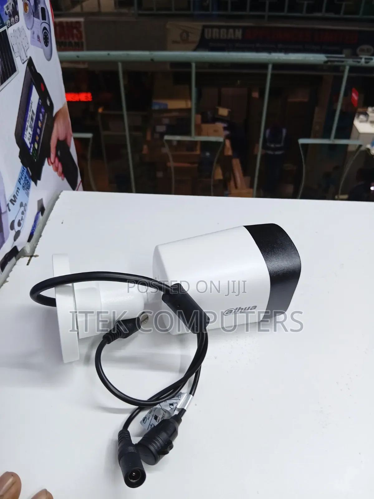 Smart Dual Light Dahua Camera for Warehouse Surveillance Needs