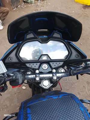 Honda CB 2026 Blue