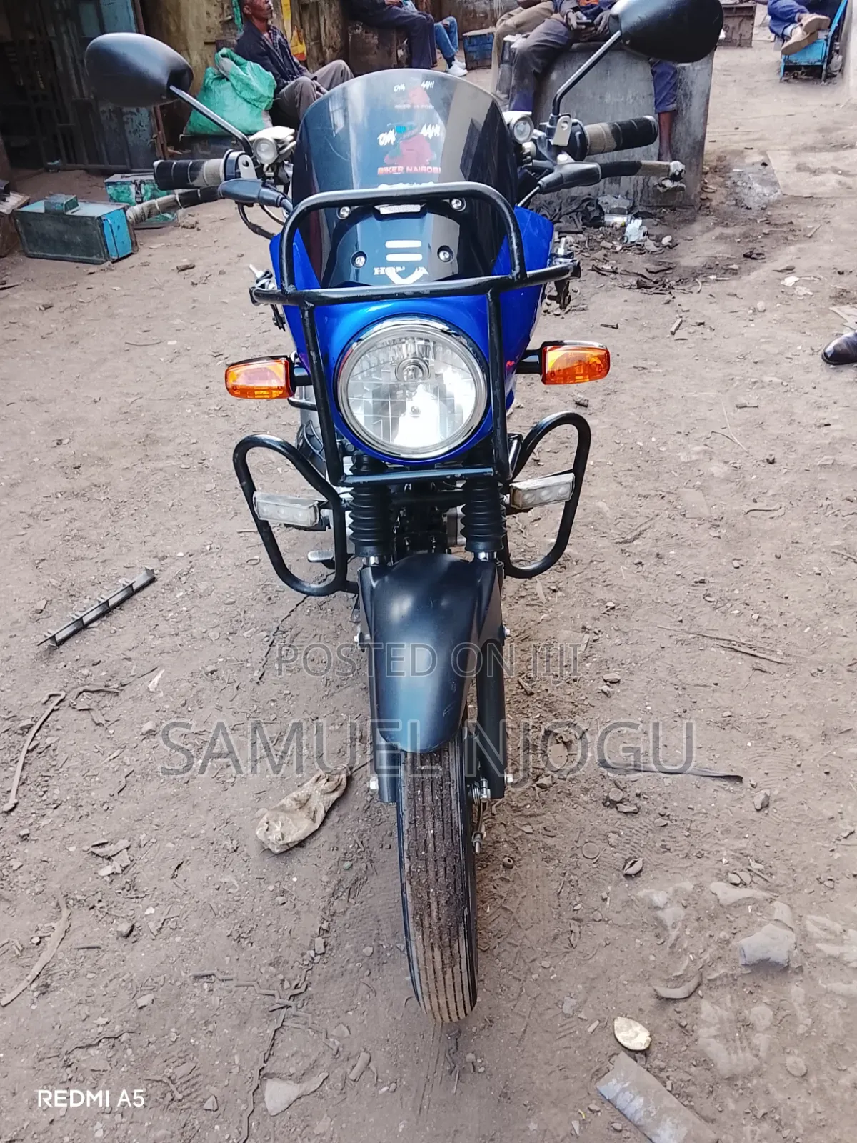 Honda CB 2026 Blue