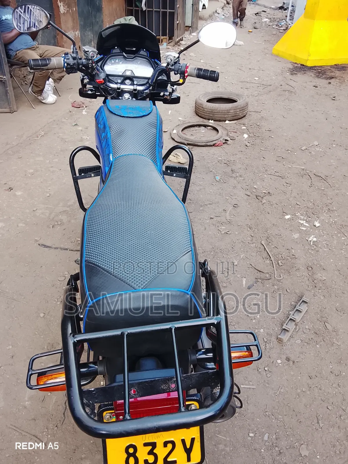 Honda CB 2026 Blue