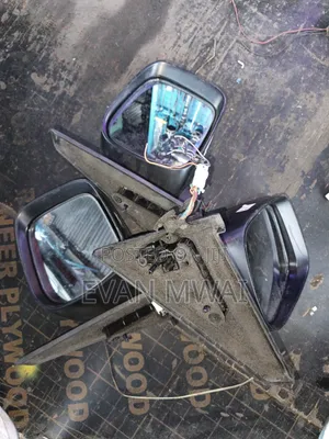 Side Mirror Suzuki Solio 2014 Available