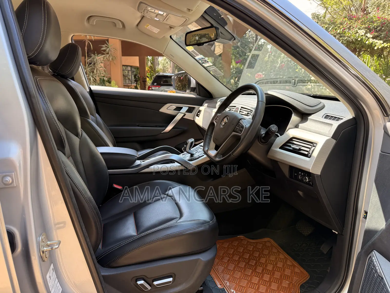 Proton X70 2021 Silver