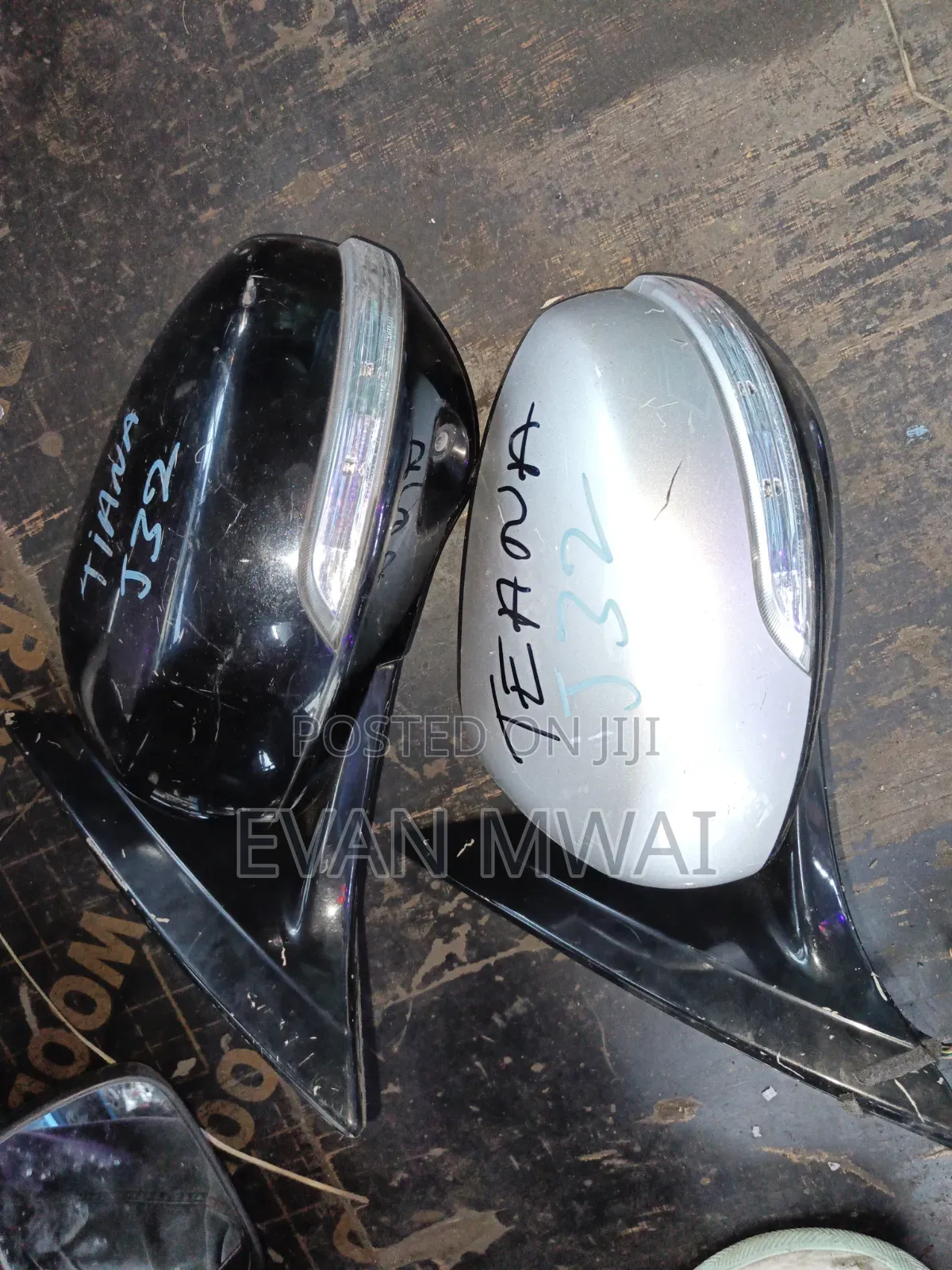 Side Mirror Nissan TEANA J32 Left Side Only Available