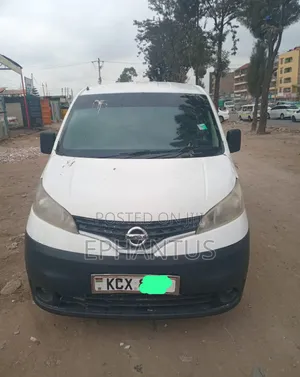 Nissan NV200 2012 White