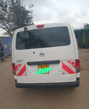 Nissan NV200 2012 White