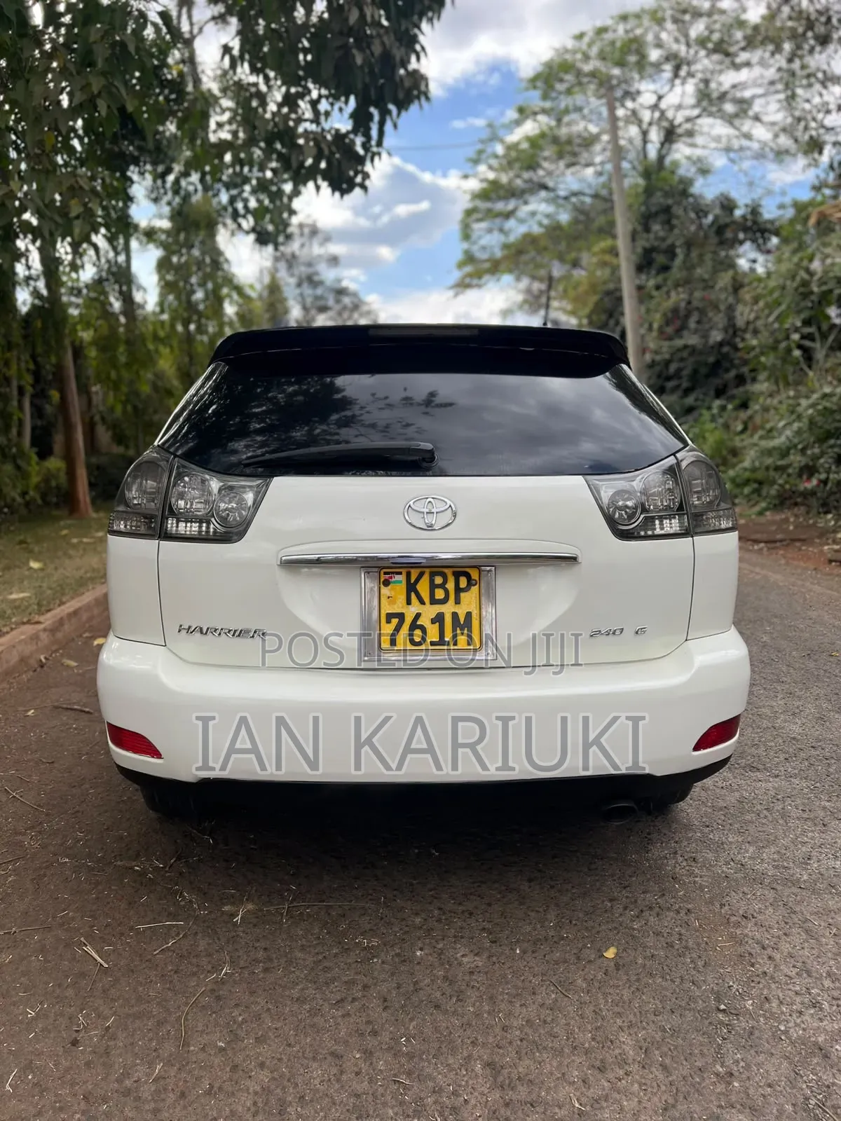 Toyota Harrier 2005 White