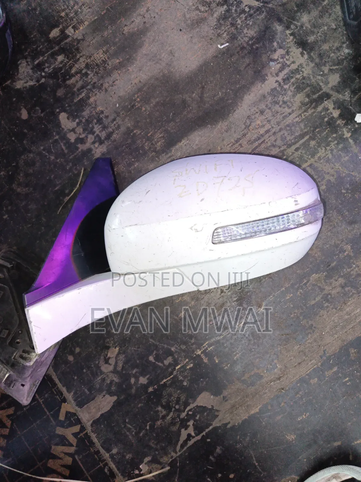 Side Mirror Suzuki Swift 2014 With Indicator Left Only
