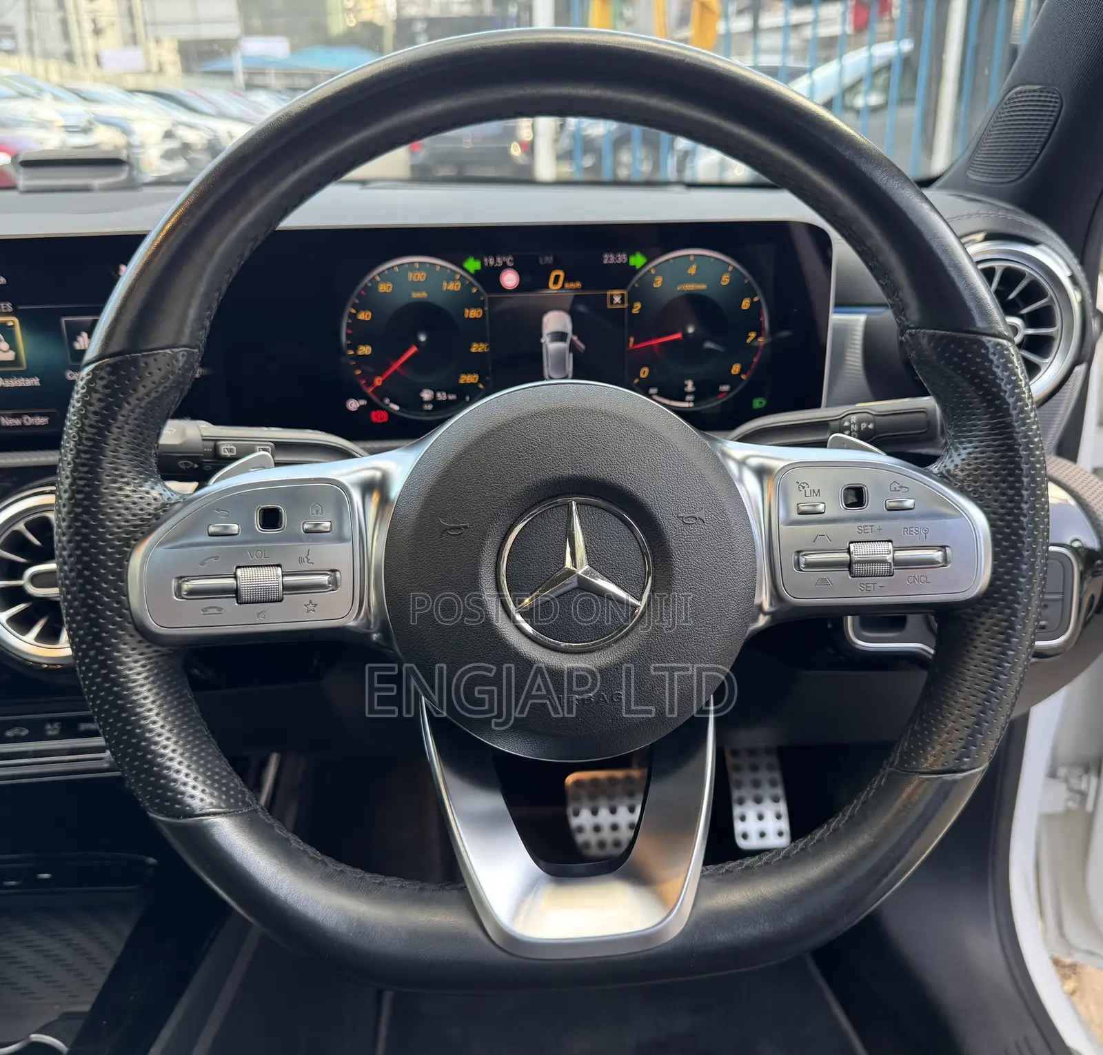 Mercedes-Benz A-Class 2019 Pearl