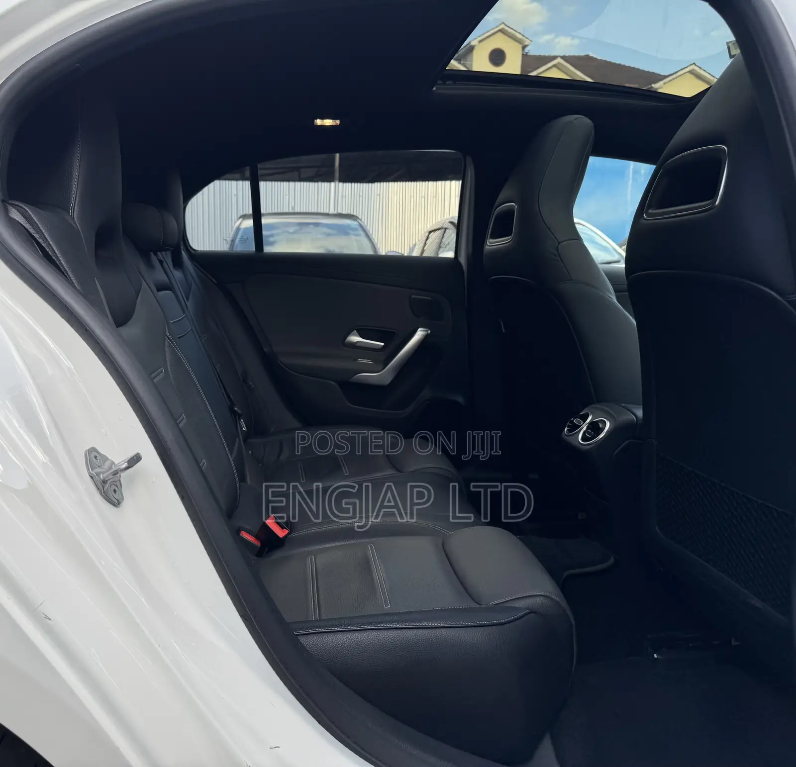 Mercedes-Benz A-Class 2019 Pearl