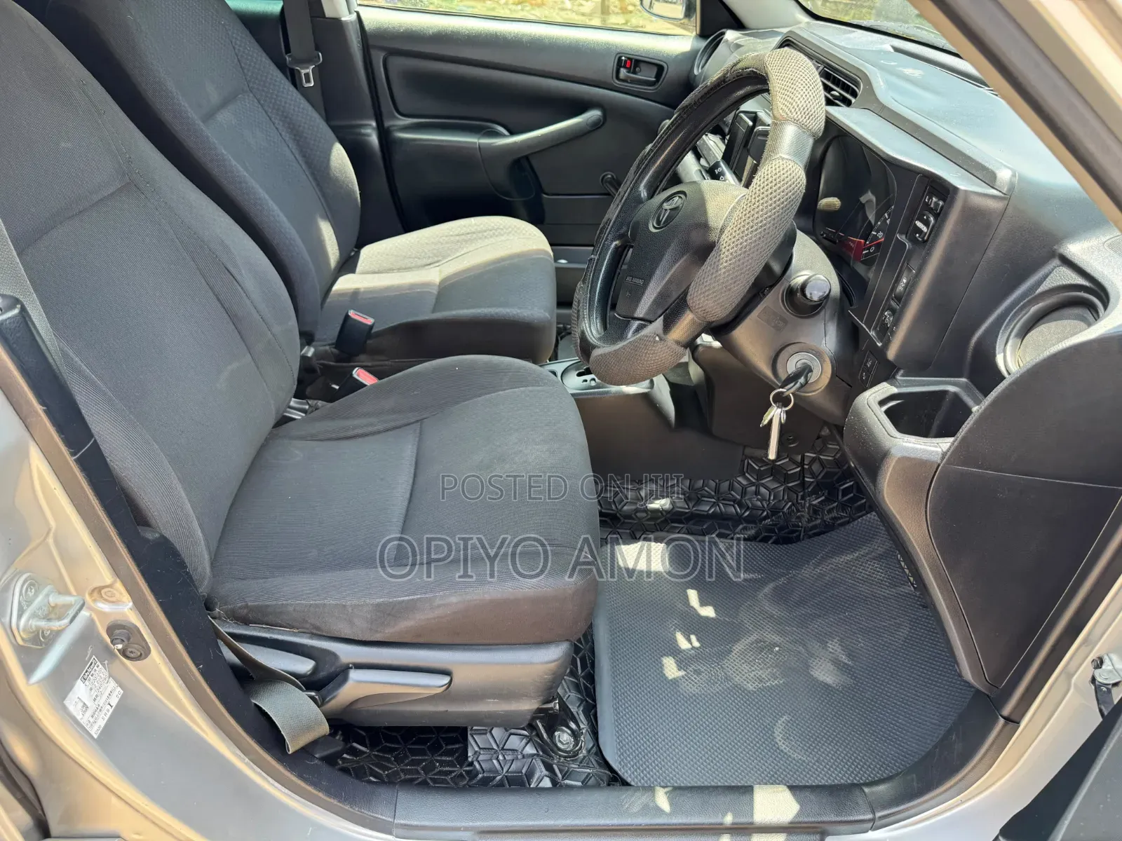Toyota Probox 2018 Silver