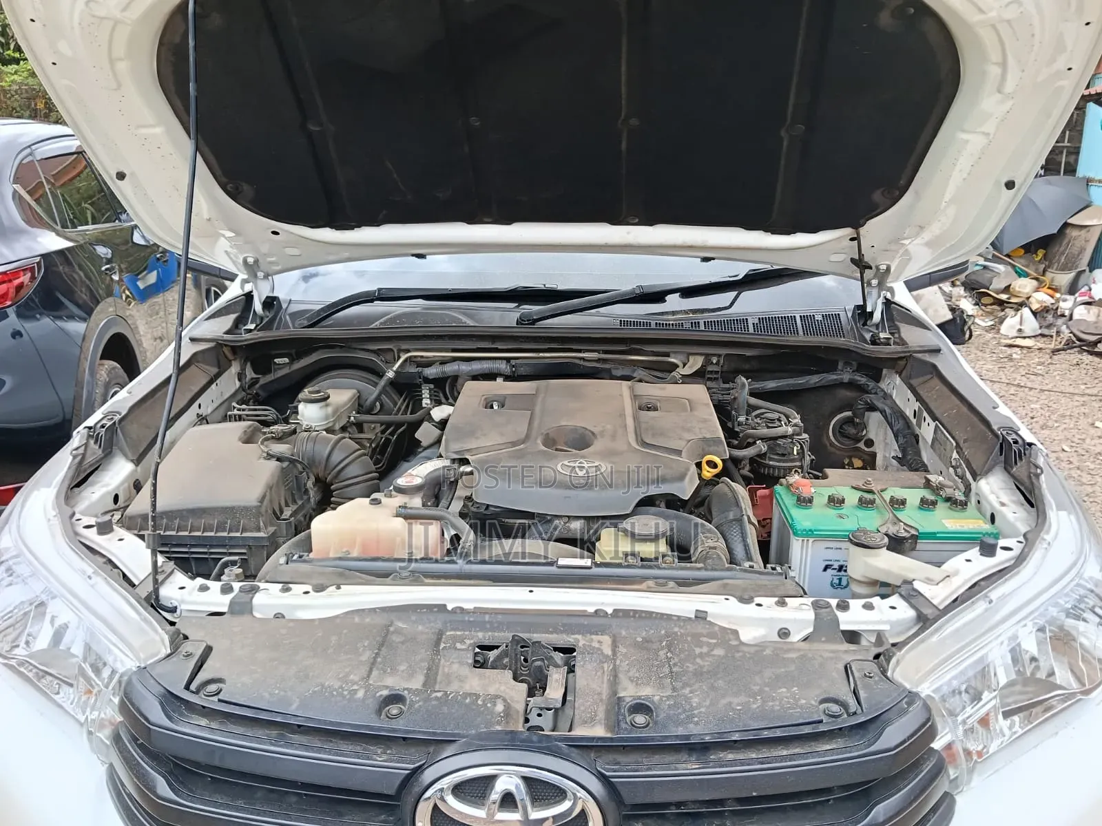 Toyota Hilux 2019 White