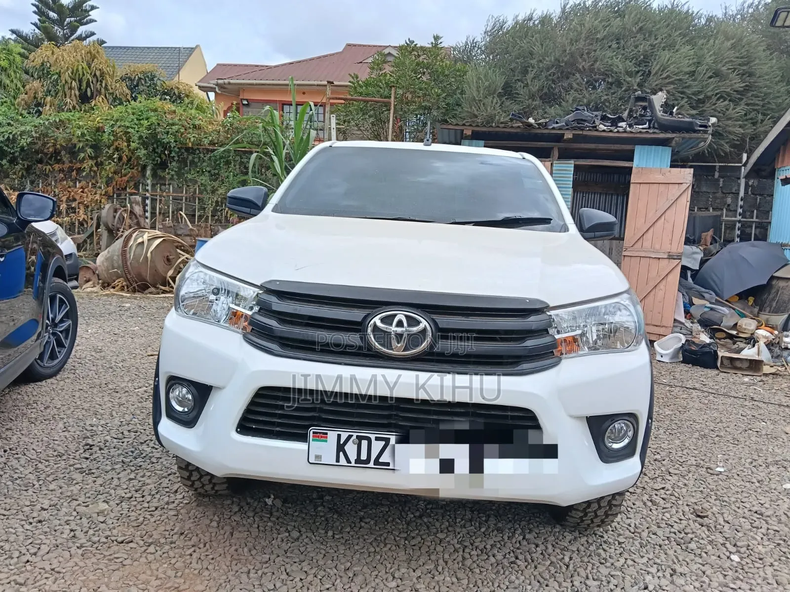 Toyota Hilux 2019 White