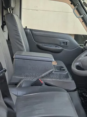Mazda B-series 2015 White