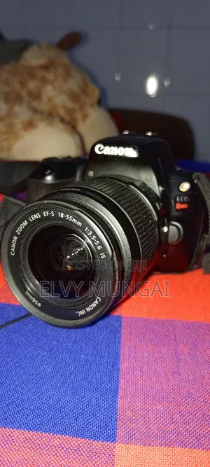 Canon EOS 200D (SL2) DSLR Camera – Excellent Condition