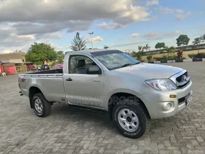 Toyota Hilux 2007 Silver