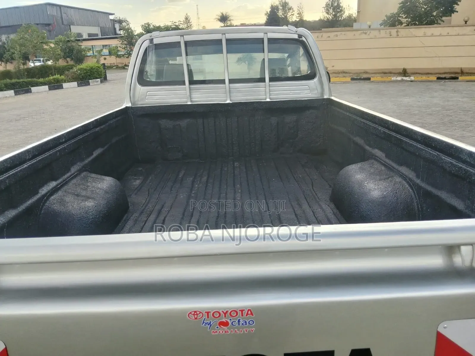 Toyota Hilux 2007 Silver