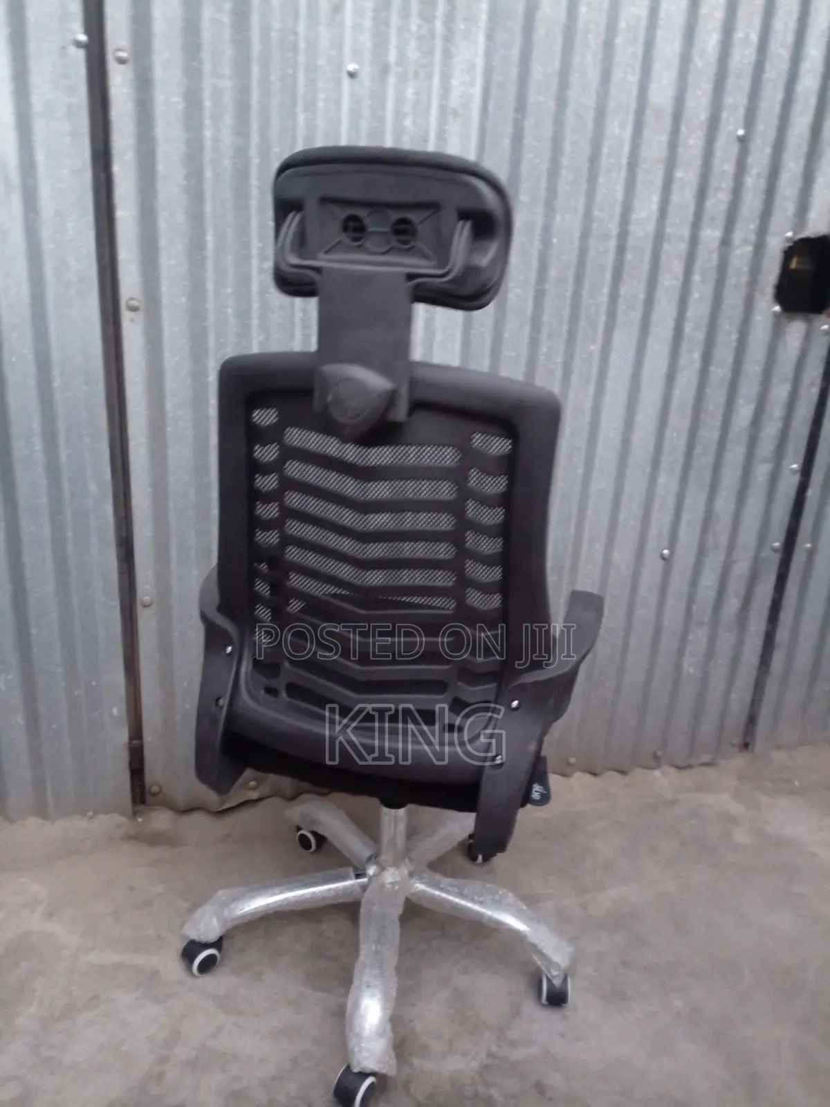 Backbone Office Chair With Support _ Headrest Chair