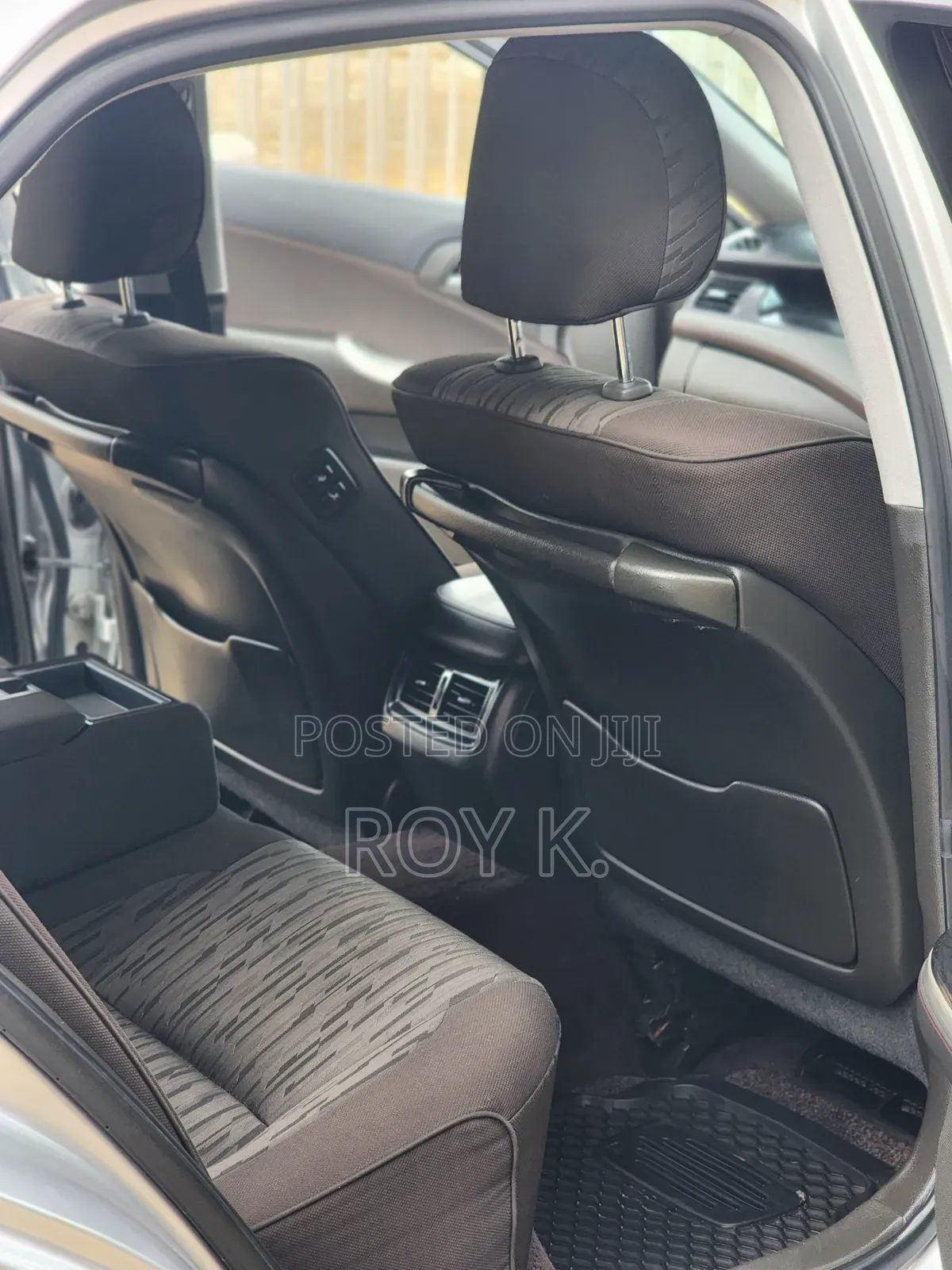 Toyota Crown 2011 Silver