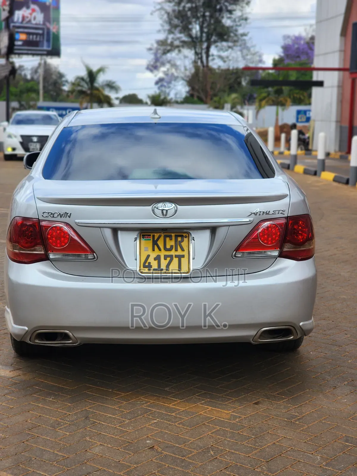 Toyota Crown 2011 Silver