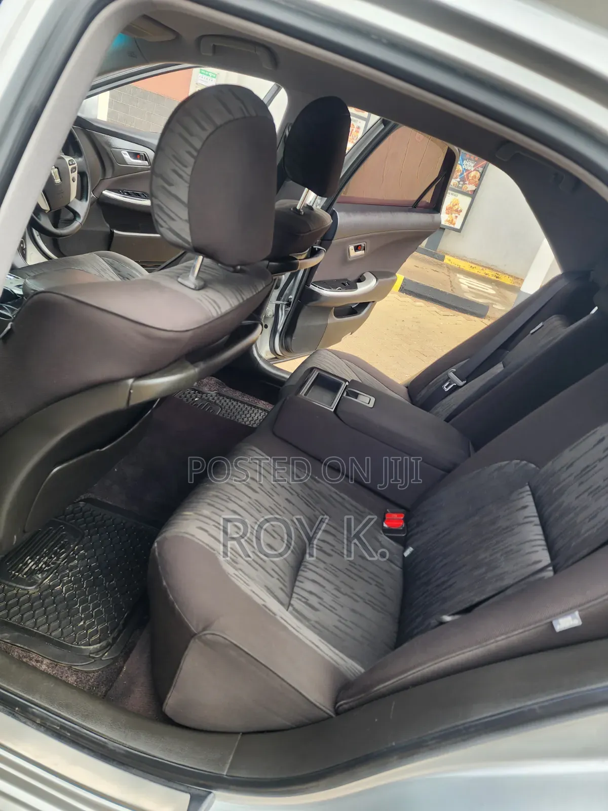Toyota Crown 2011 Silver