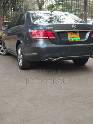Mercedes-Benz E220 2015 Gray