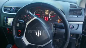 Suzuki Swift 2012 Black
