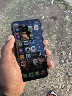 Apple iPhone 11 Pro 64 GB Black