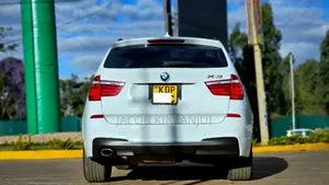 BMW X3 xDrive30i AWD 2018 White