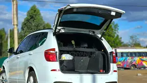 BMW X3 xDrive30i AWD 2018 White
