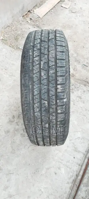 Continental Cross Contact LX Tyre