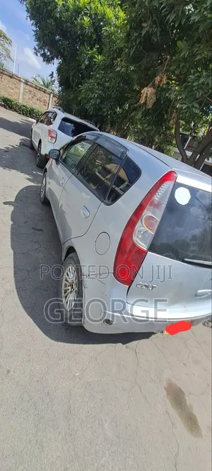 Mitsubishi Mirage 2011 Silver