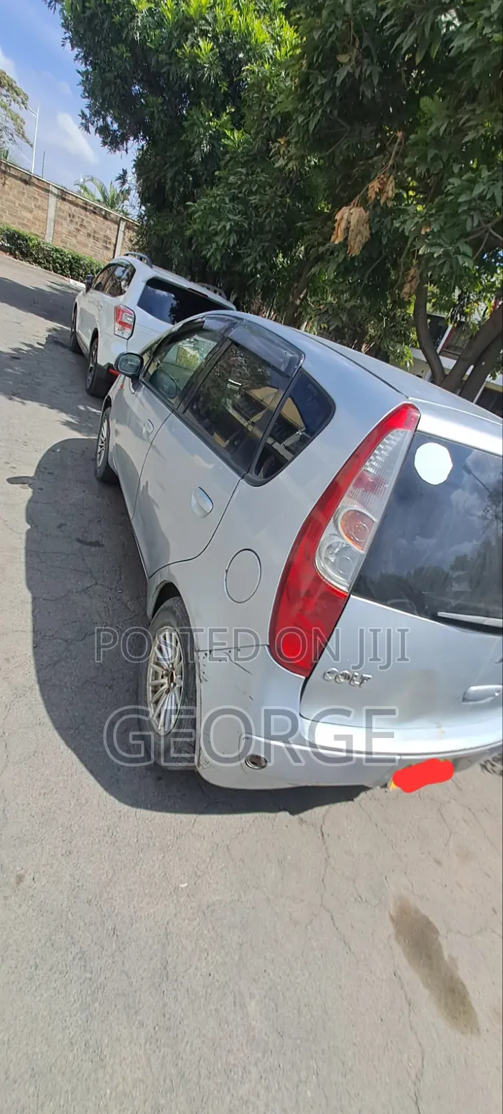 Mitsubishi Mirage 2011 Silver