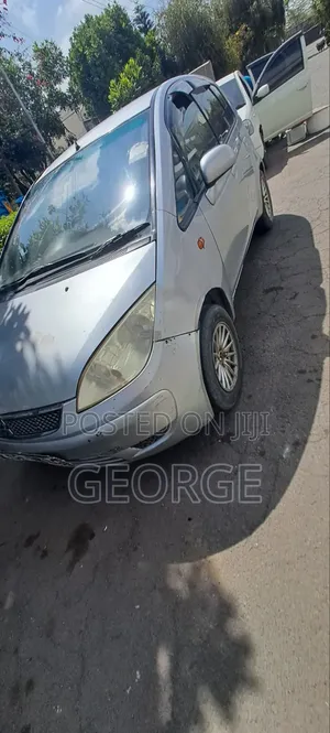Mitsubishi Mirage 2011 Silver